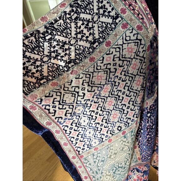 ANTHROPOLOGIE Frida Akemi + Kin Burnout silk Velvet Kimono tunic O/S Multi clr - Picture 2 of 16